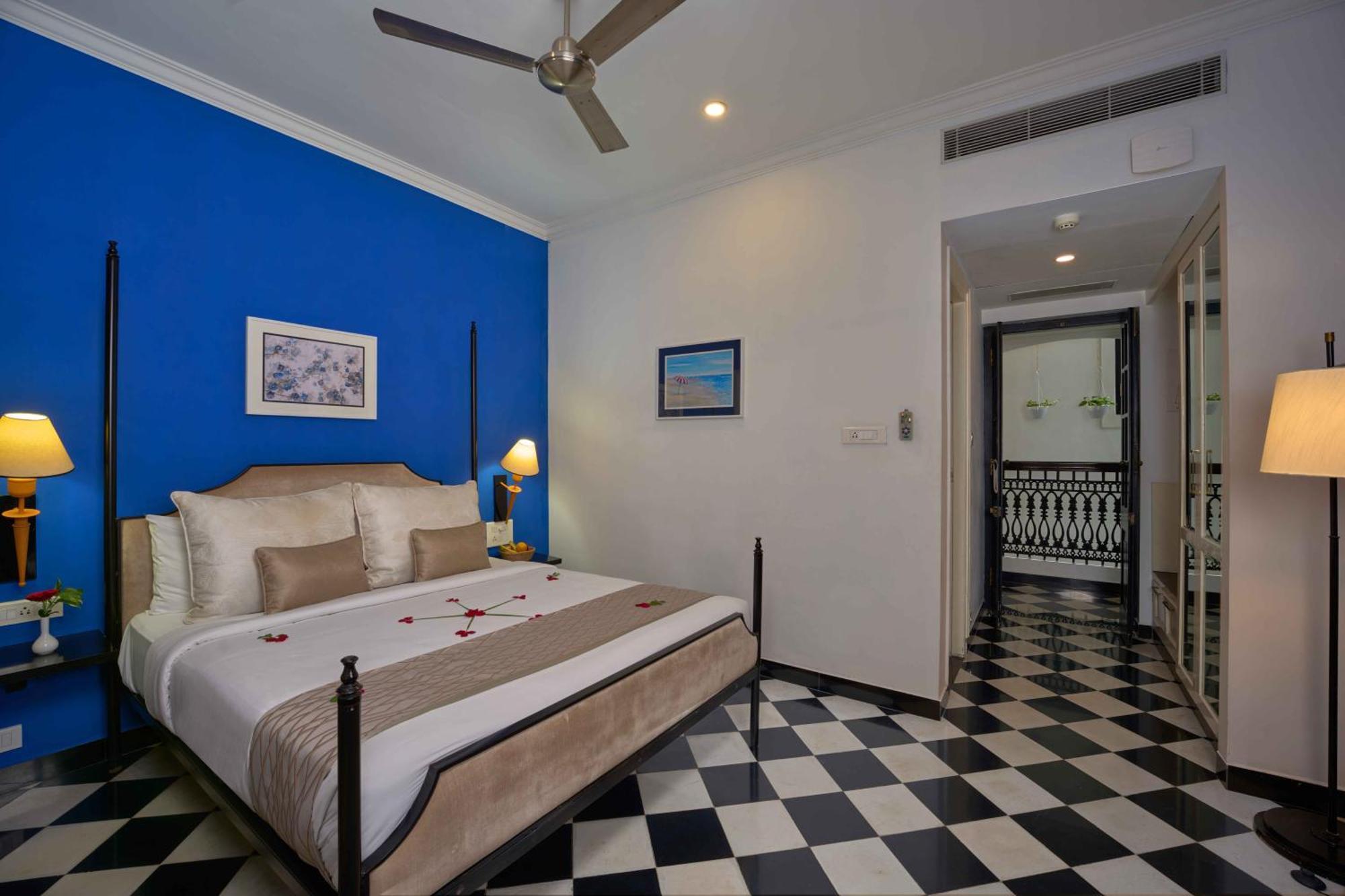 The Old Court House By Abad Hotel Fort Kochi Bagian luar foto