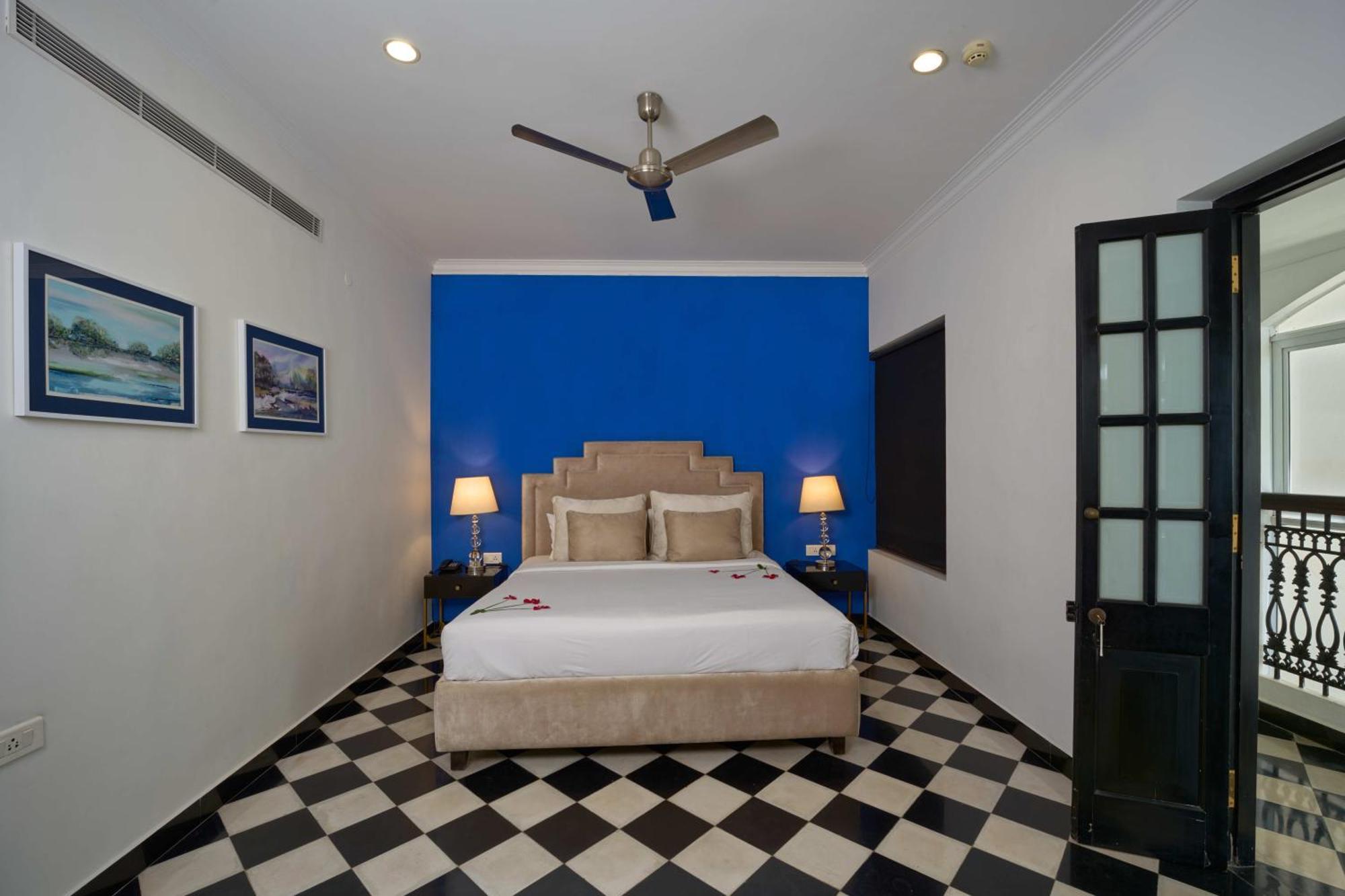 The Old Court House By Abad Hotel Fort Kochi Bagian luar foto
