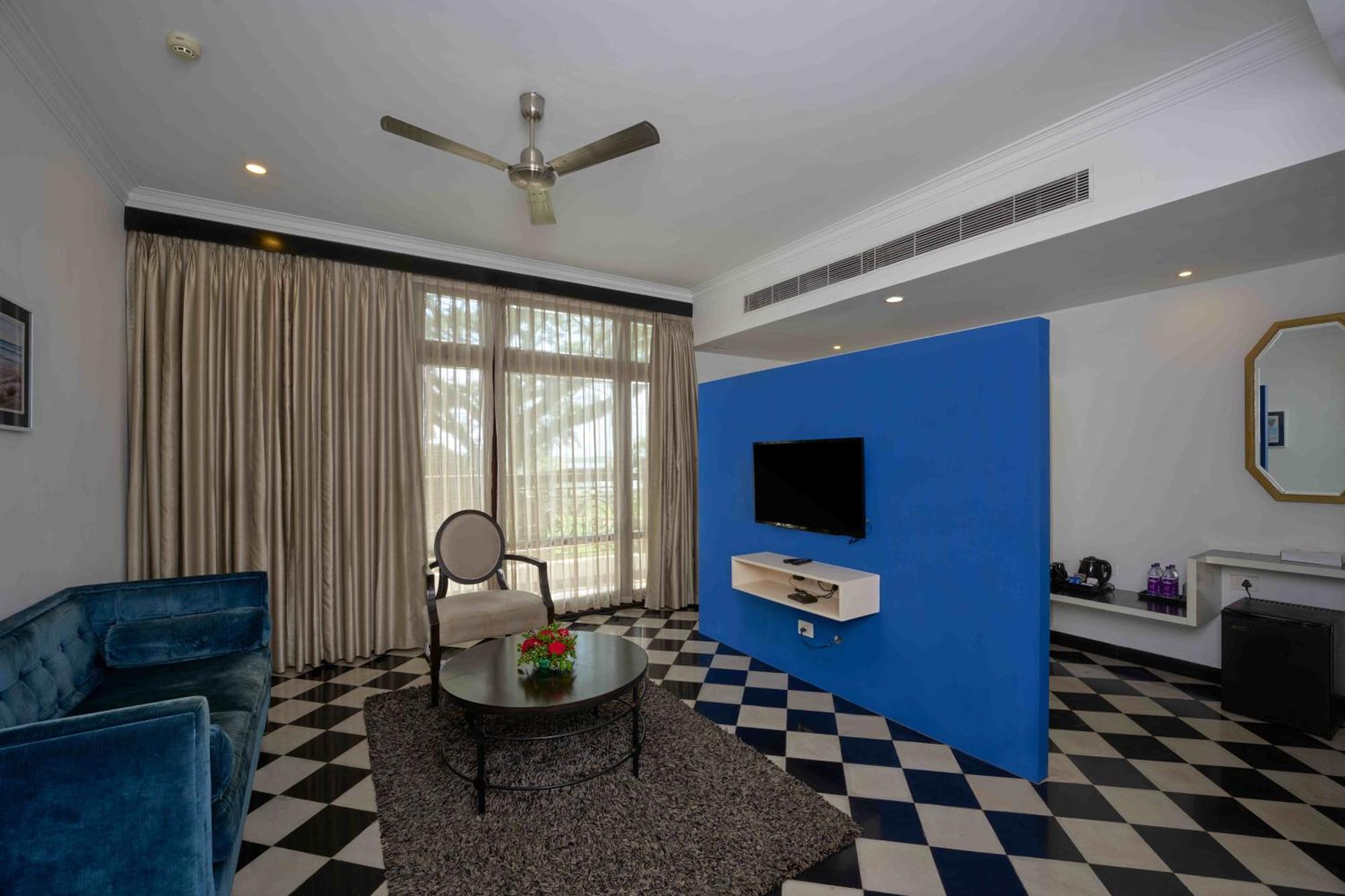 The Old Court House By Abad Hotel Fort Kochi Bagian luar foto