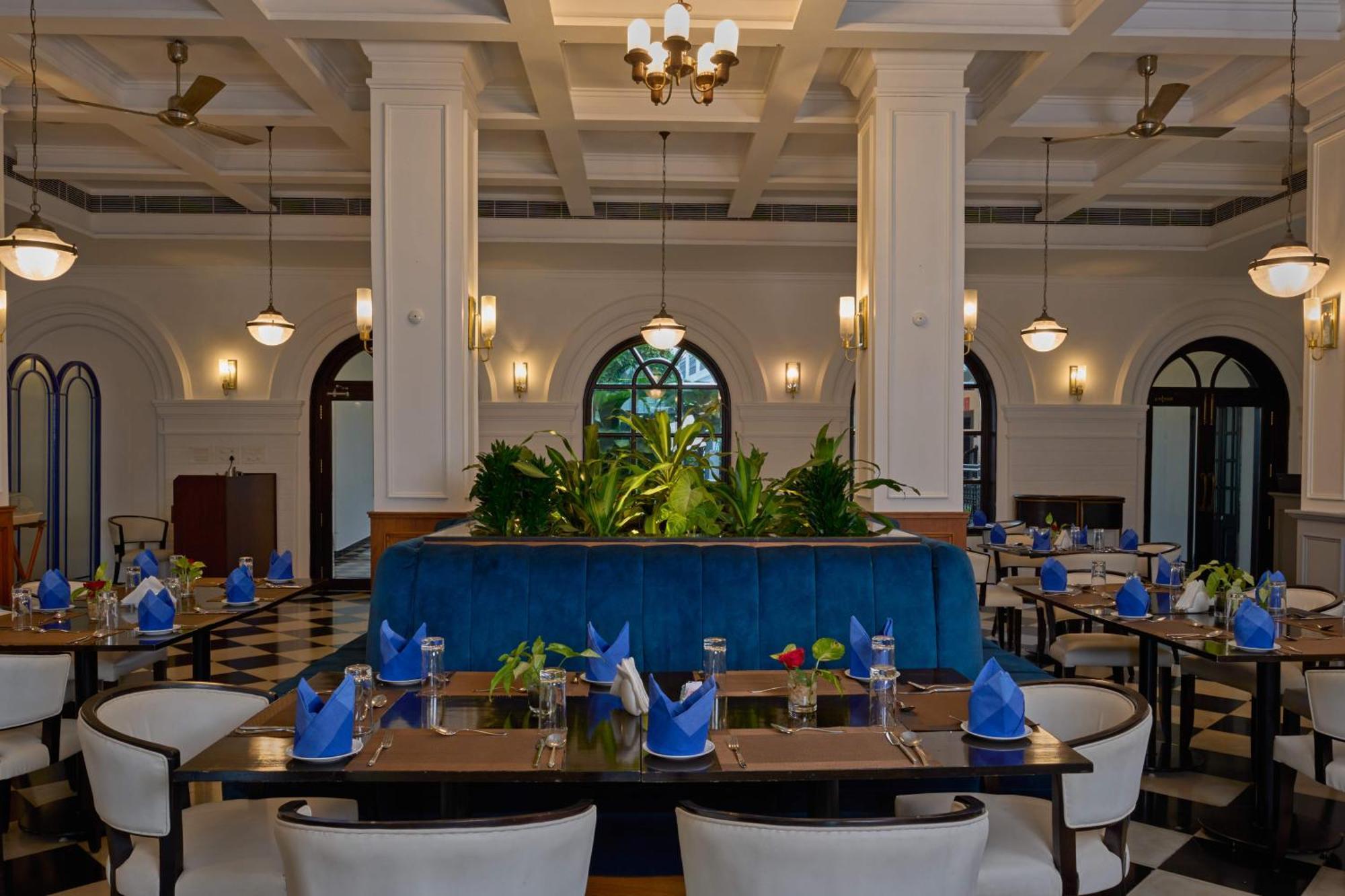The Old Court House By Abad Hotel Fort Kochi Bagian luar foto